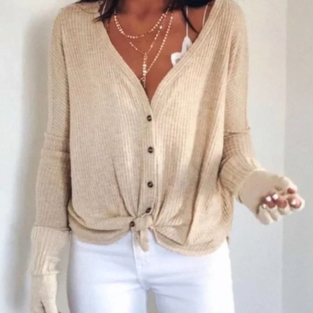 UO out from under waffle knit top M